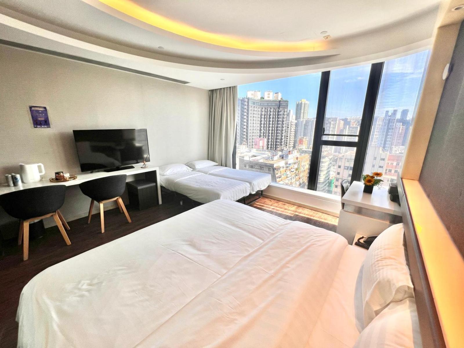 Epoch Hotel Hong Kong Exterior photo